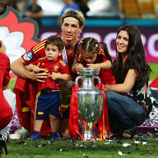 UEFA Euro 2012 Statistics: Golden Boot dawngtu Torres. Xavi pass zat = 620